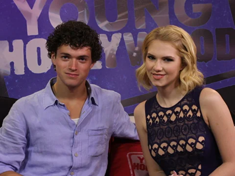 "Surviving Jack" Stars Connor Buckley & Claudia Lee on Surviving '90s Trends