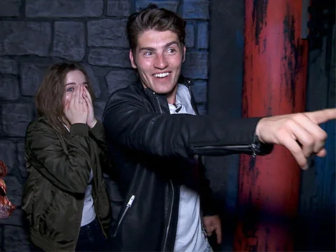 Gregg Sulkin & Joey King's Knott's Scary Farm Nightmare