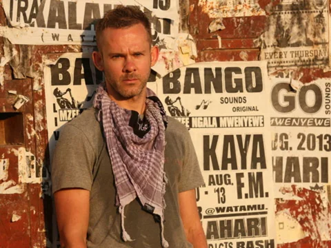 Dominic Monaghan on "Wild Things", Nail Polish, and Pillows