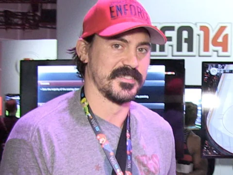 Facing Off with NHL Star George Parros at E3