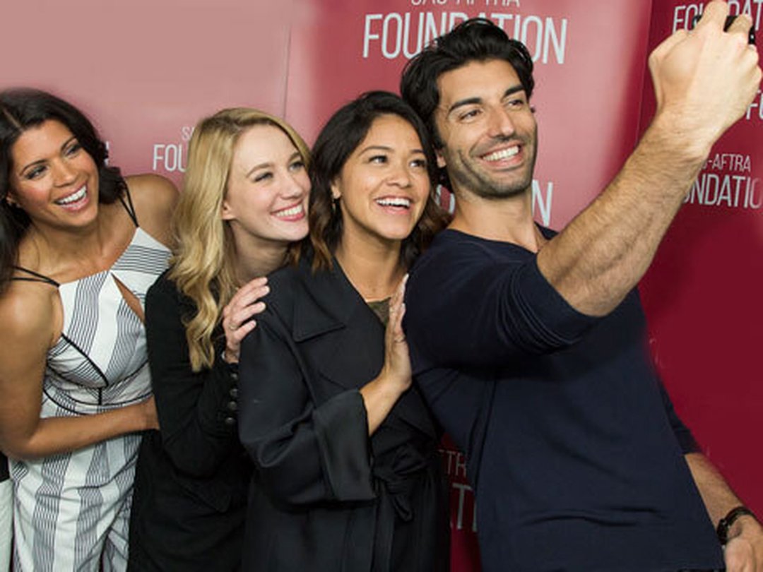 Jane the Virgin Cast Talk Final Season & What's Next
