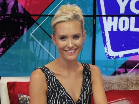 Nicky Whelan on Kissing Natalie Eva Marie