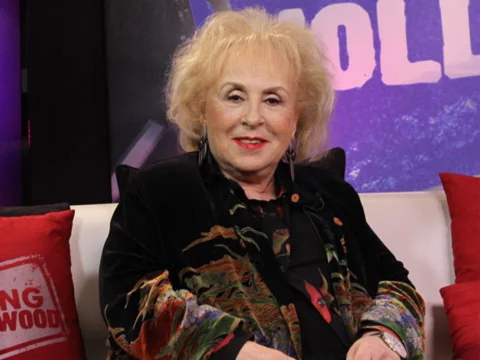 Acting Legend Doris Roberts on "The 4 to 9ers" & Her Keys to Longevity