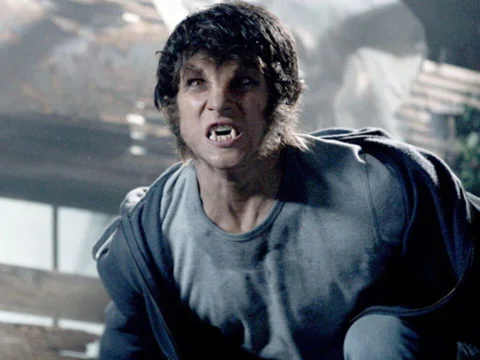TEEN WOLF Cast Reveals Memorable Teen Moments!
