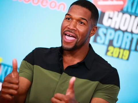 David Dobrik Crashes Michael Strahan Interview at Kids' Choice Sports Awards