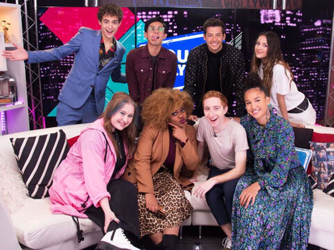 High School Musical: The Musical: The Series Cast Play Truth or Dare