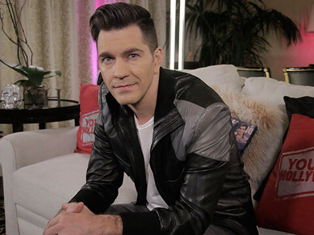 Andy Grammer Plays Twitter Grammar Challenge