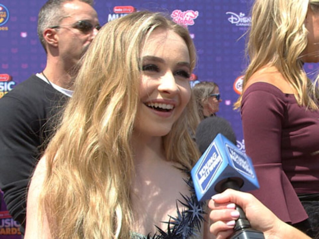 Sabrina Carpenter Challenges Nick Jonas