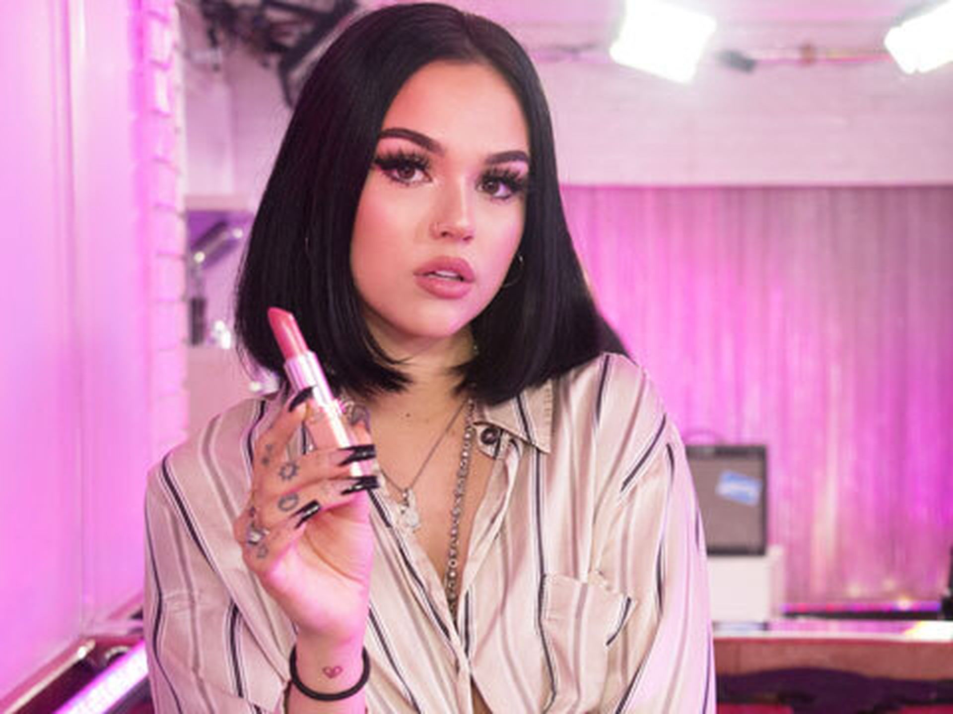Maggie Lindemann Breaks Down Friends Go in Lipstick N’ Lyrics