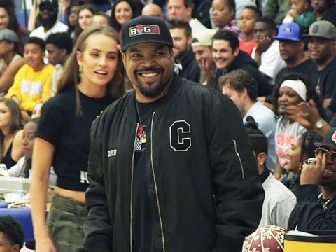 Is Ice Cube a Better Basketball Player Than Snoop & Dre?