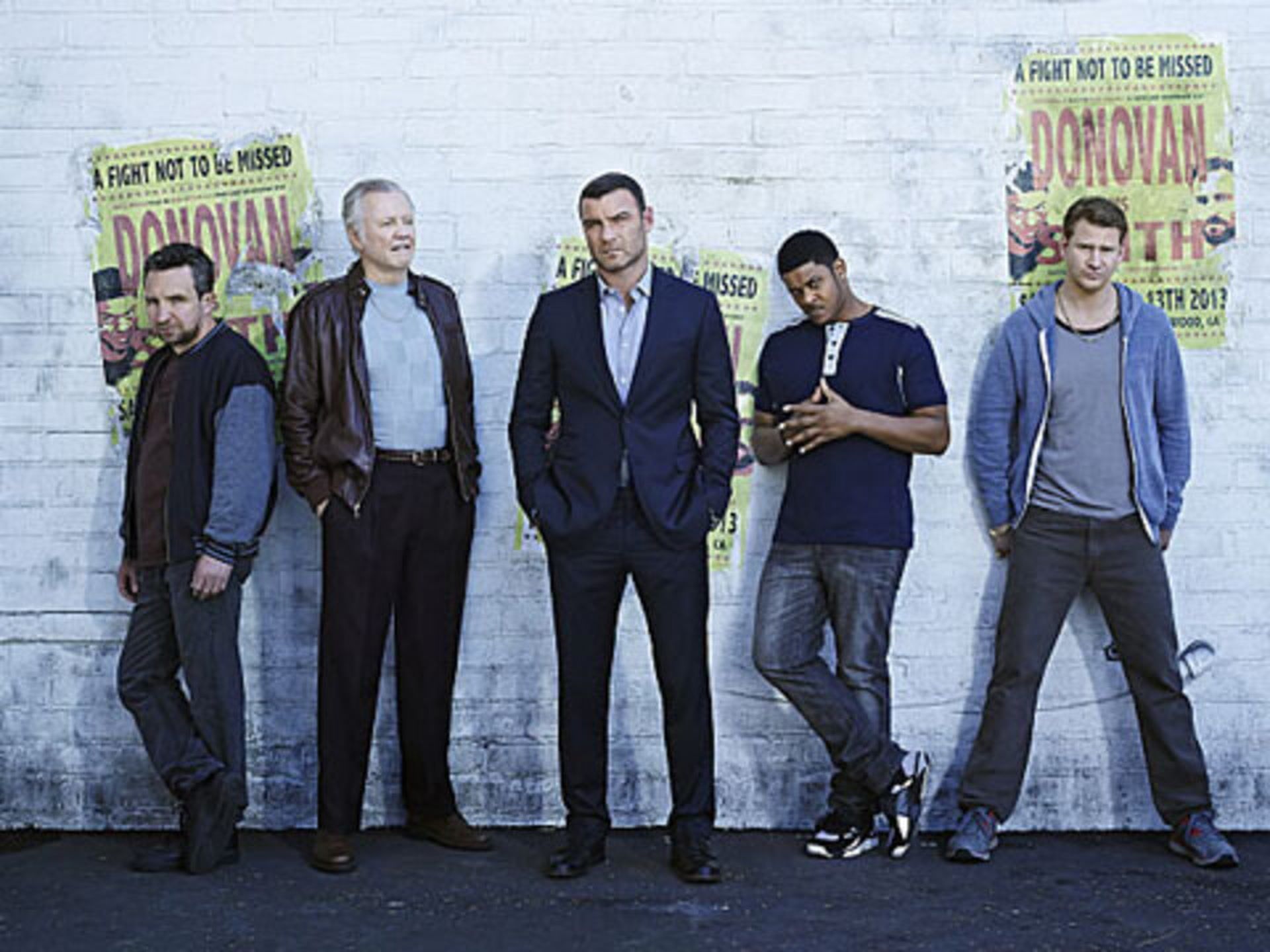 "Ray Donovan" Stars Get in Touch with Their Feminine Sides