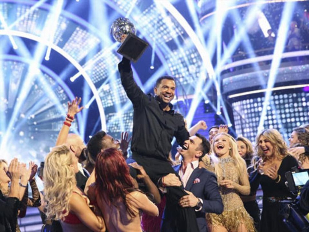 "Dancing With The Stars" Pros & Champ Alfonso Ribeiro Prepare for Nationwide Tour