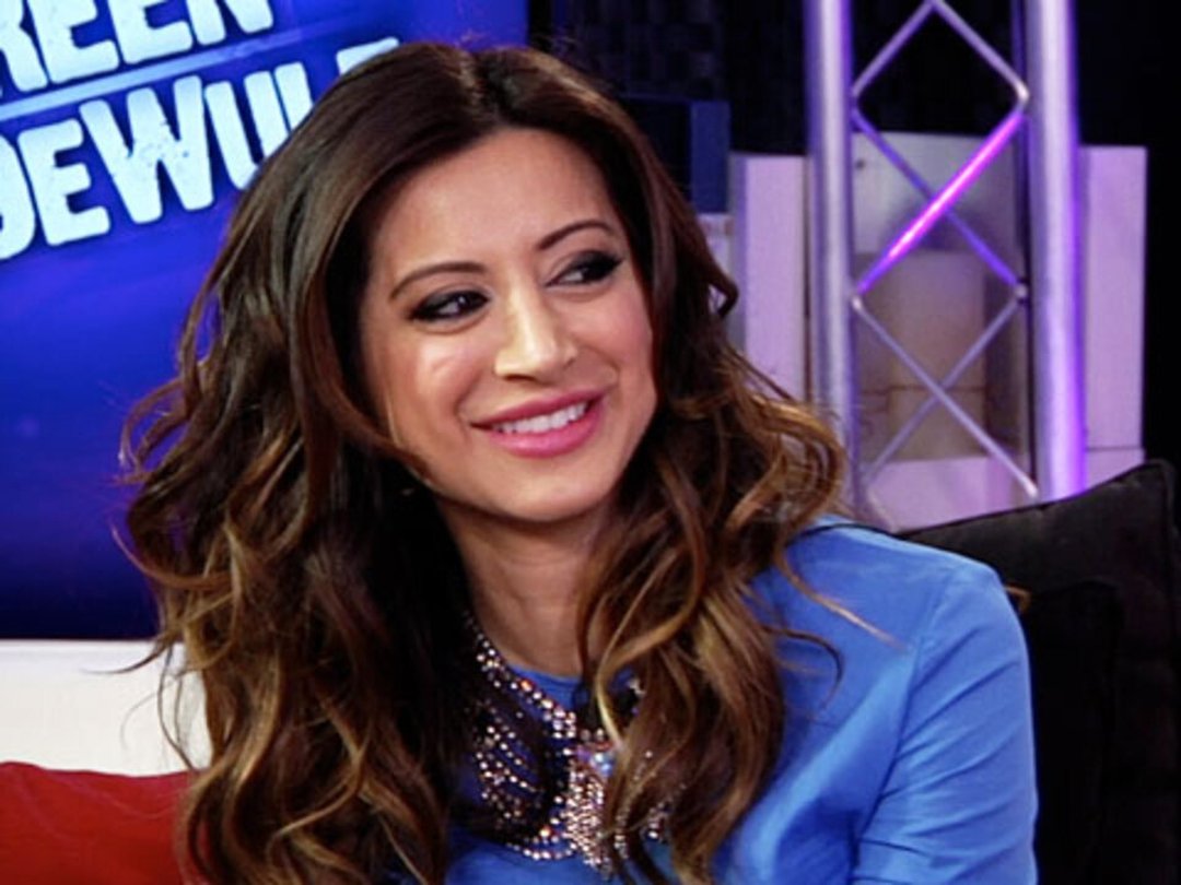 "Anger Management" Star Noureen DeWulf on Charlie Sheen