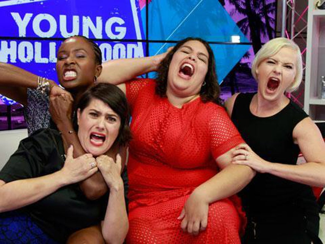 The GLOW Girls Play '80s Pop Culture Quiz