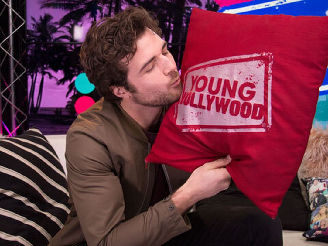 Drinking Games & Pick-up Lines with Beau Mirchoff