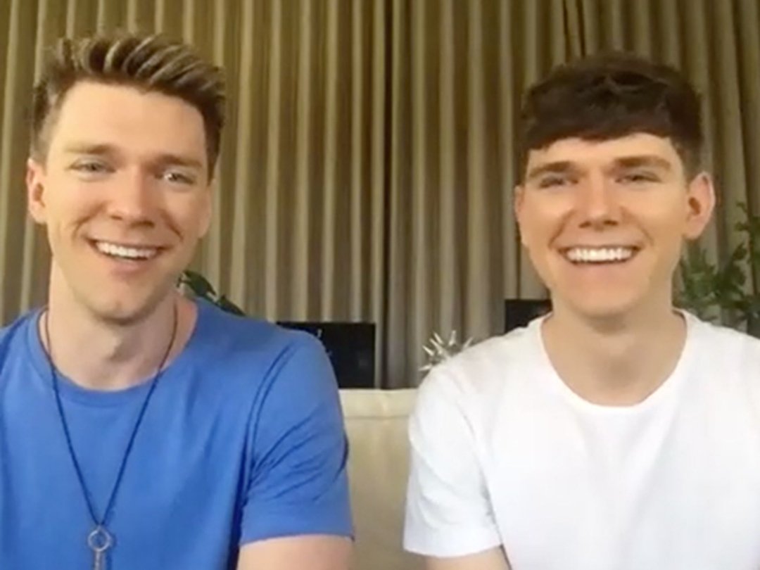 Collins & Devan Key Play Brother Tag & Talk Their New Toy Line
