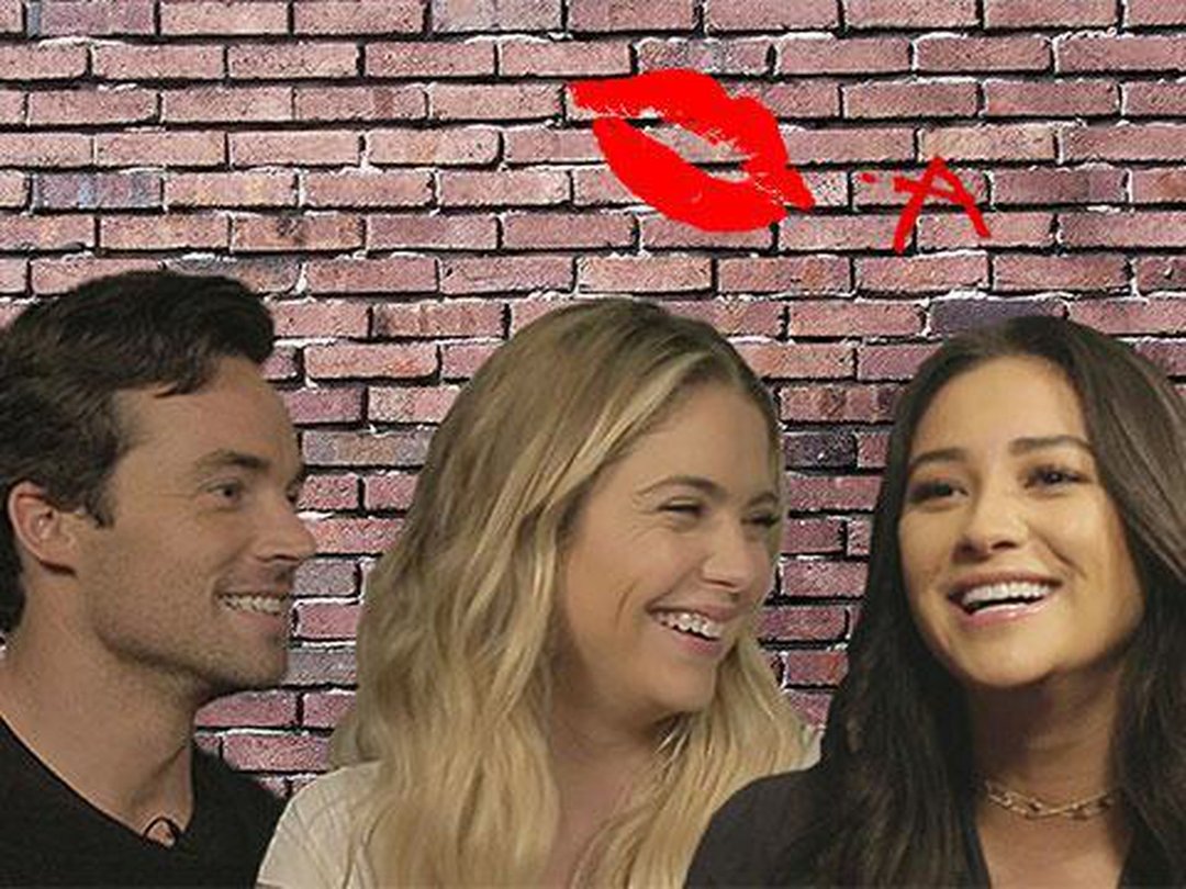 "Pretty Little Liars" Cast Recall Most Shocking Moments