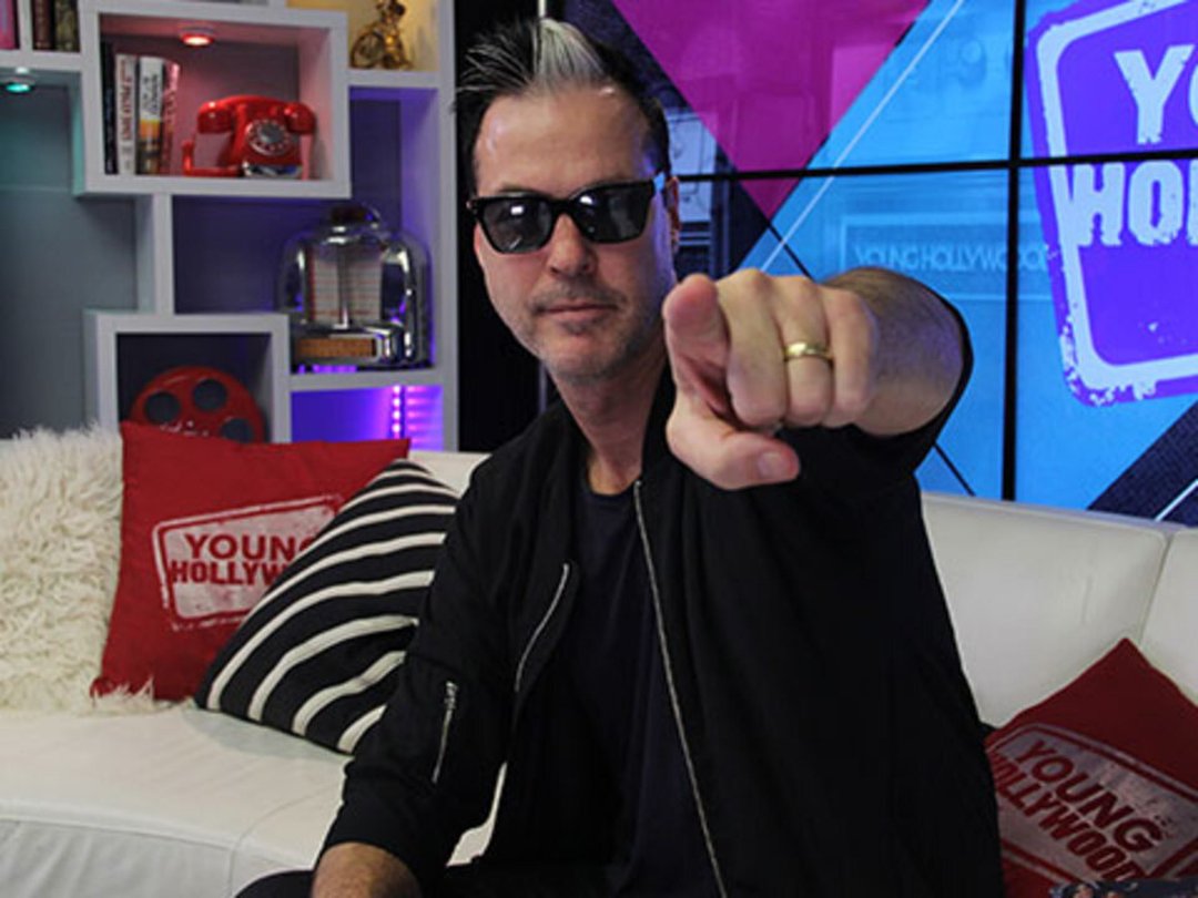 Playing "HandClap Heads Up" with Fitz and The Tantrums Frontman