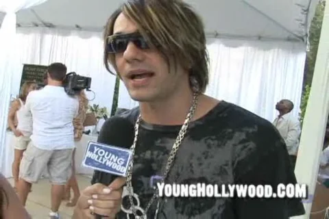 MTV VMA Inside Scoop with Criss Angel
