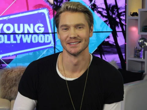 Chad Michael Murray Plays "This or That"