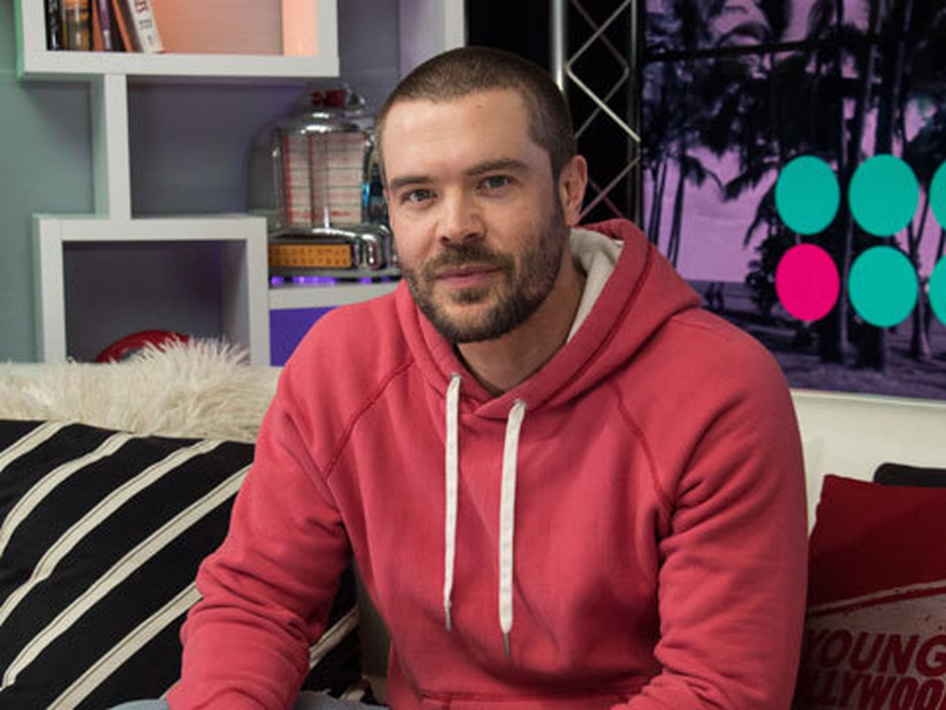 HTGAWM's Charlie Weber Spills On Shonda Rhimes's Most Shocking Reveal