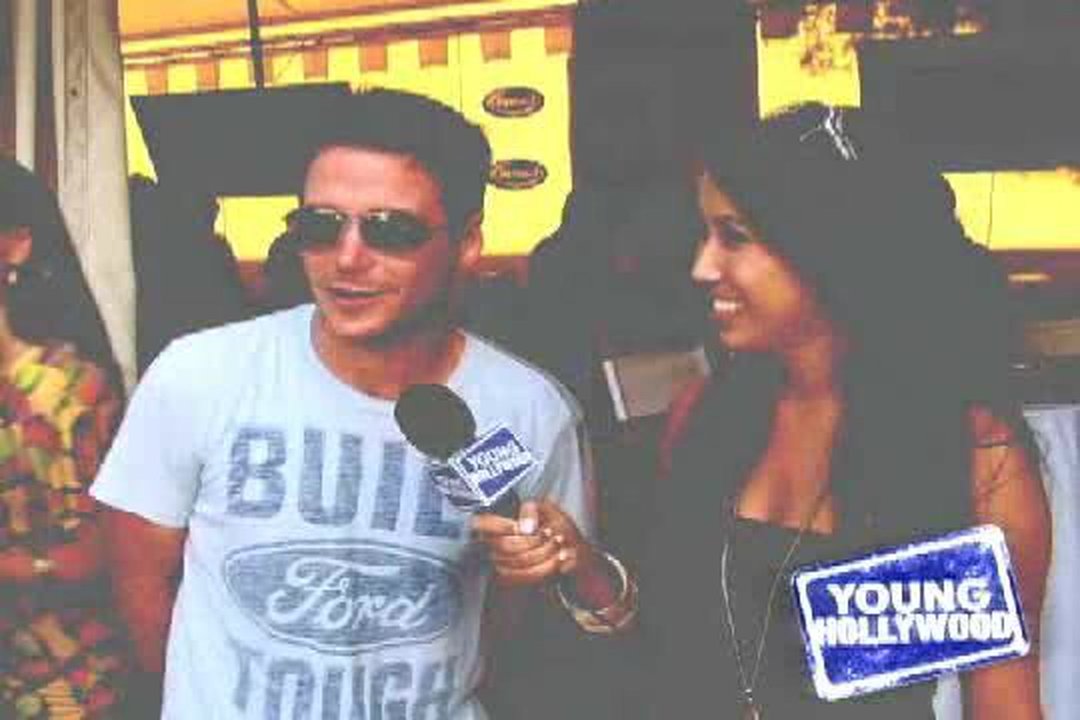 Shopping with Kevin Connolly