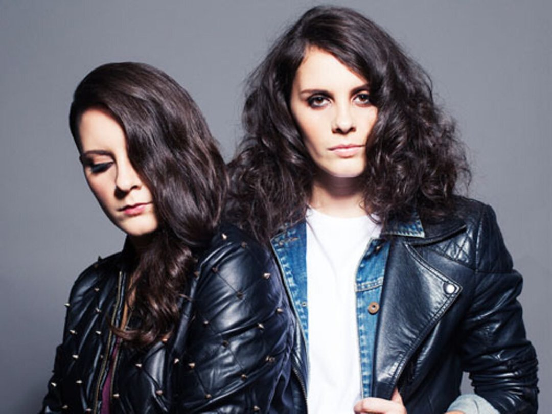 Heathers Performs "Circular Road" Live at the YH Studio