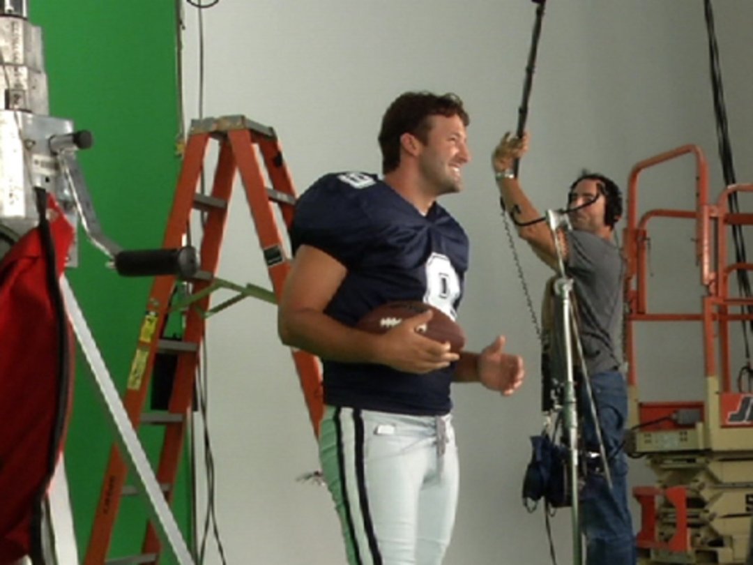 Tony Romo Makes A Cameo