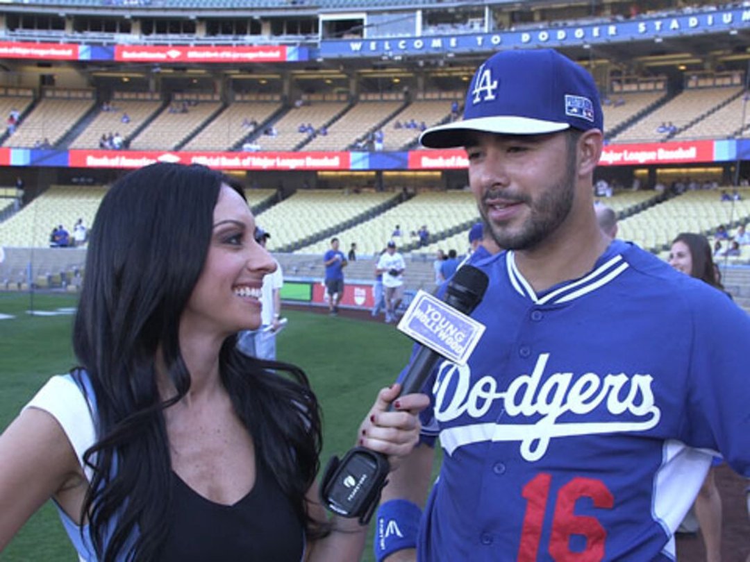 L.A. Dodgers Reveal Favorite Quotes & Most Intense Teammates