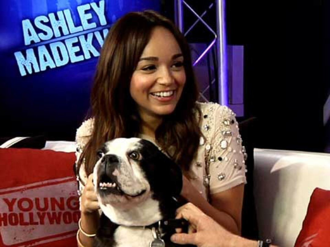 The Secret Language of "Revenge" Star Ashley Madekwe