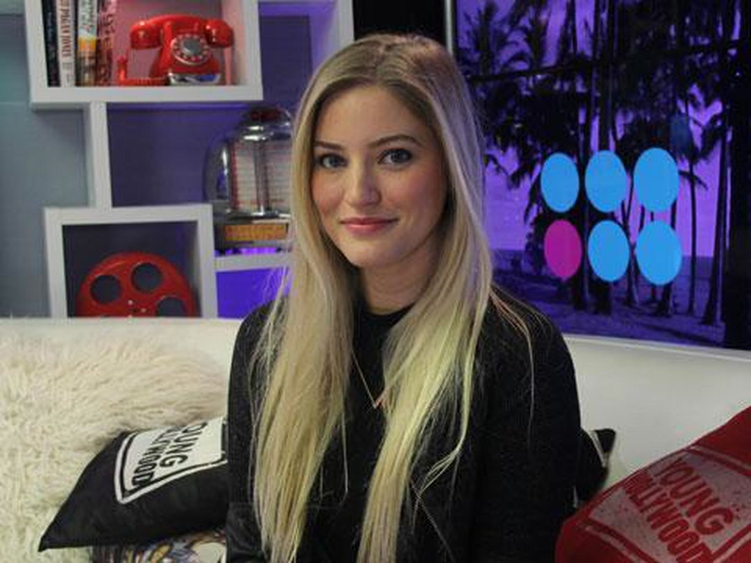 iJustine Talks Favorite Gaming Platforms & Tech Devices