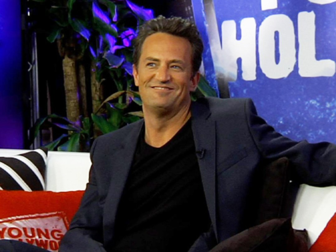 Matthew Perry Combines His Passions for Sports & NBC Sitcoms in Series "Go On"