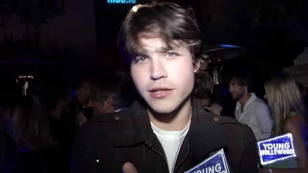 Logan Huffman Shares "V" Secrets