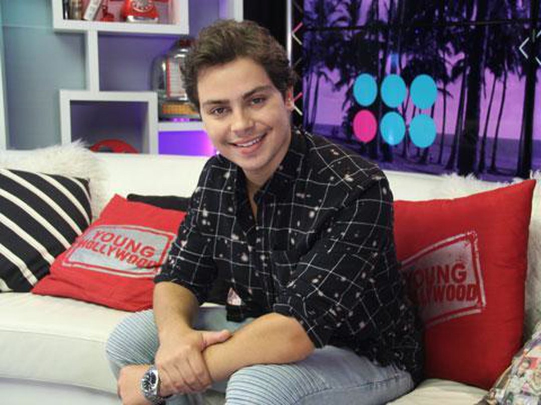 Jake T. Austin Reveals His Favorite Emojis