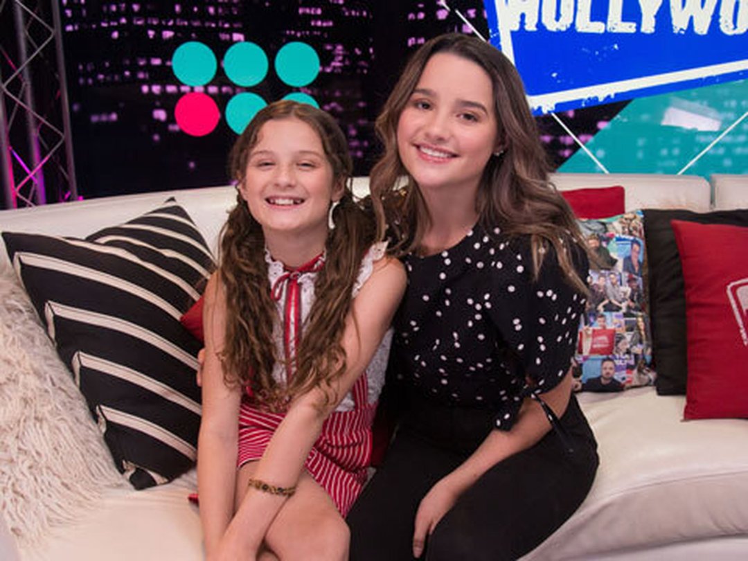 Annie & Hayley LeBlanc’s Secret to Being Successful YouTubers