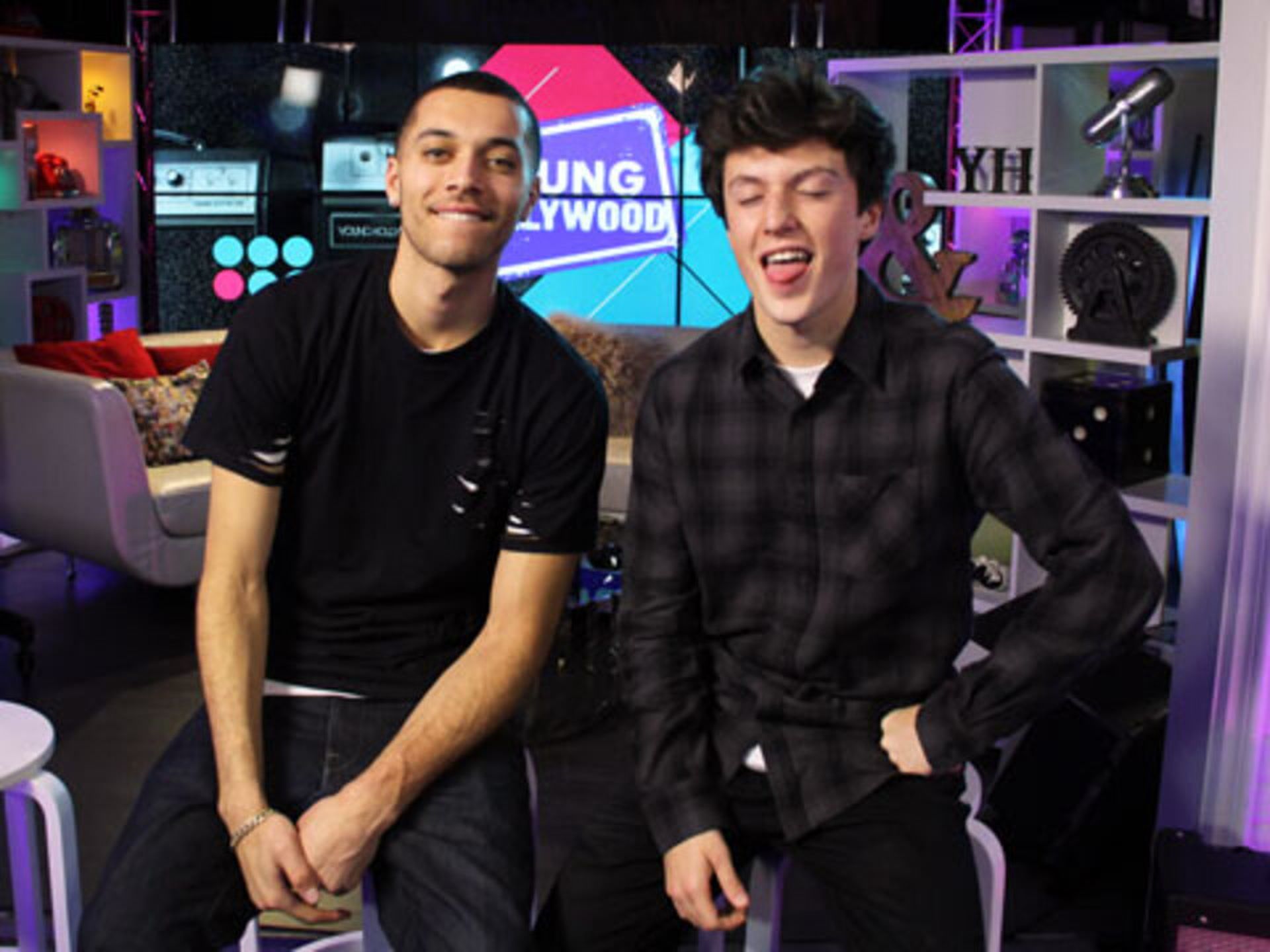 Kalin and Myles Perform Acoustic Songs Off Their Debut Album & Talk Girls and Parties
