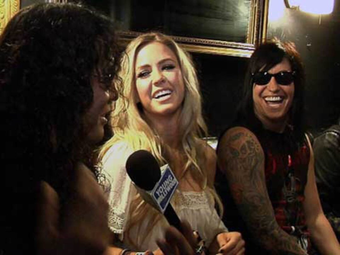 The Gorgeous Nightmares of Escape the Fate: SSMF 2011