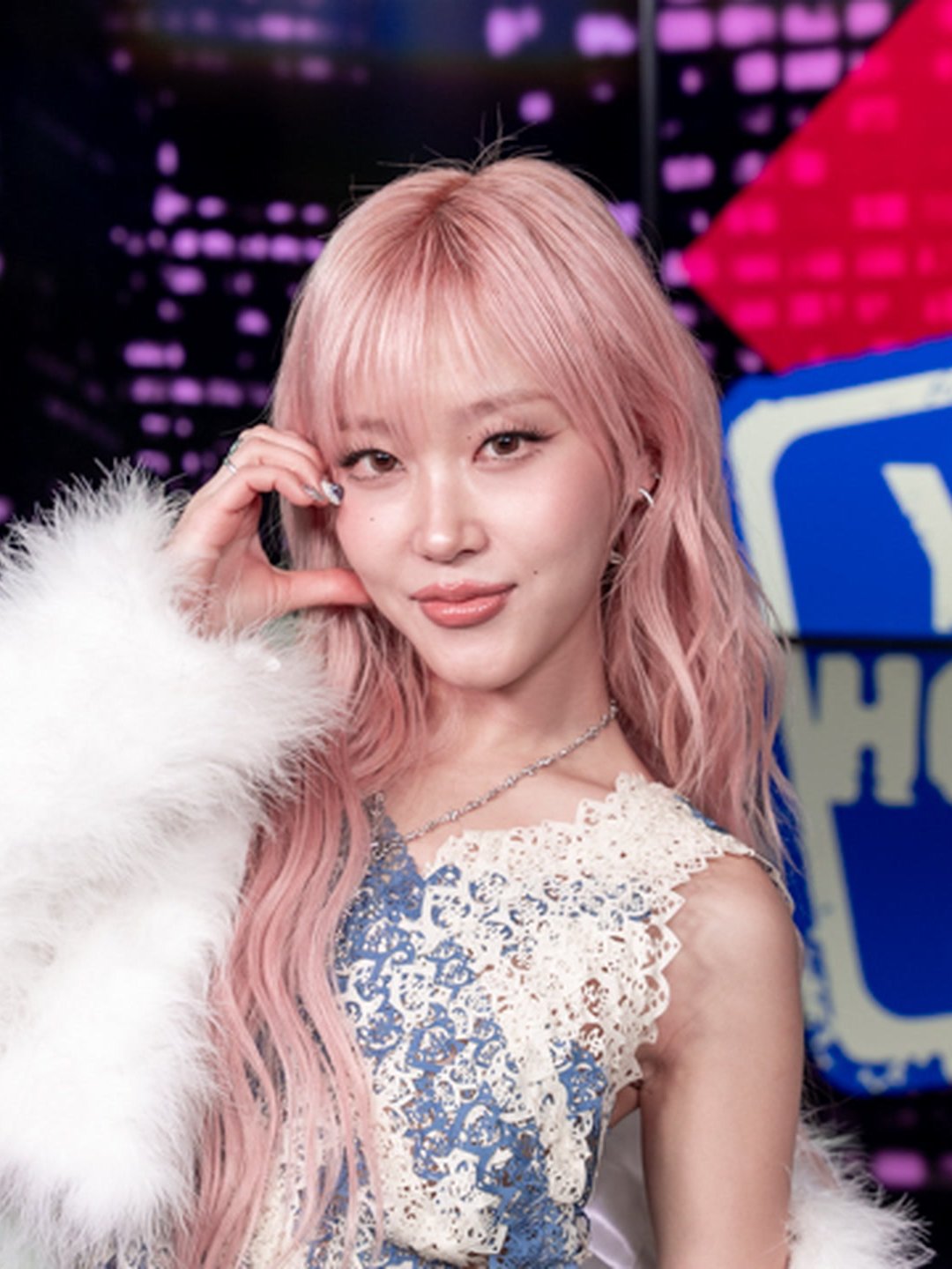 K-Pop Singer Heyoon Shares Her Christmas Plans & Faves