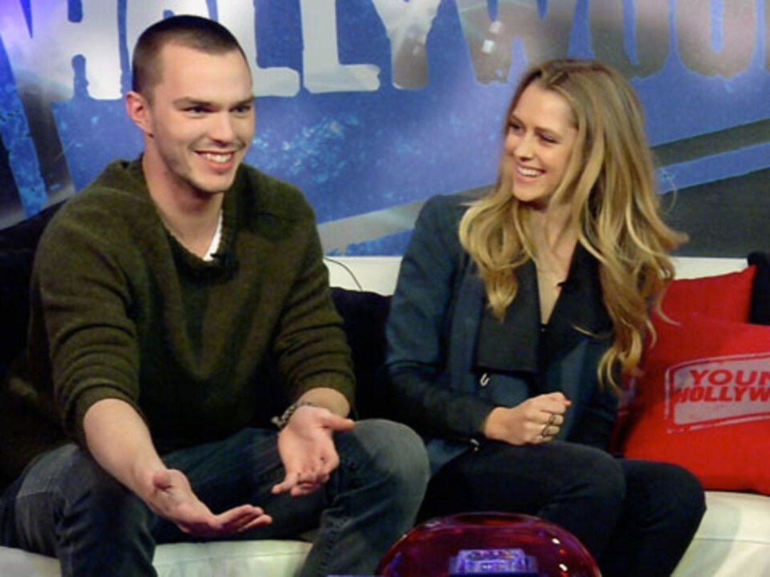 'Warm Bodies' Stars' Real-Life Zombie Habits