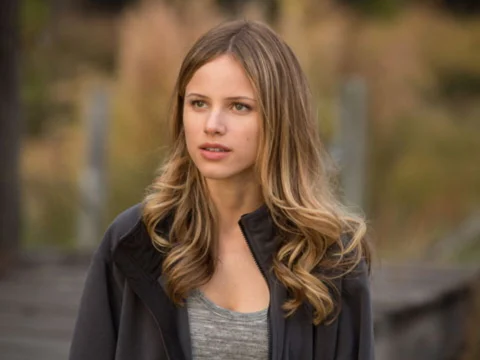 'Paper Towns' Star Halston Sage & Author John Green on Pranks, Pokemon, & Prom