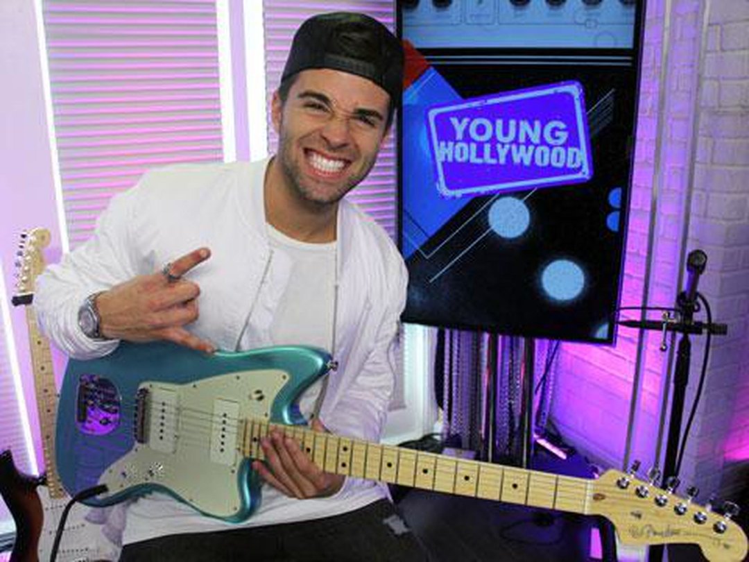 Jake Miller Intimate Studio Performance