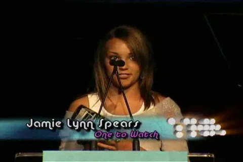 Lindsay Lohan presents to Jamie Lynn Spears