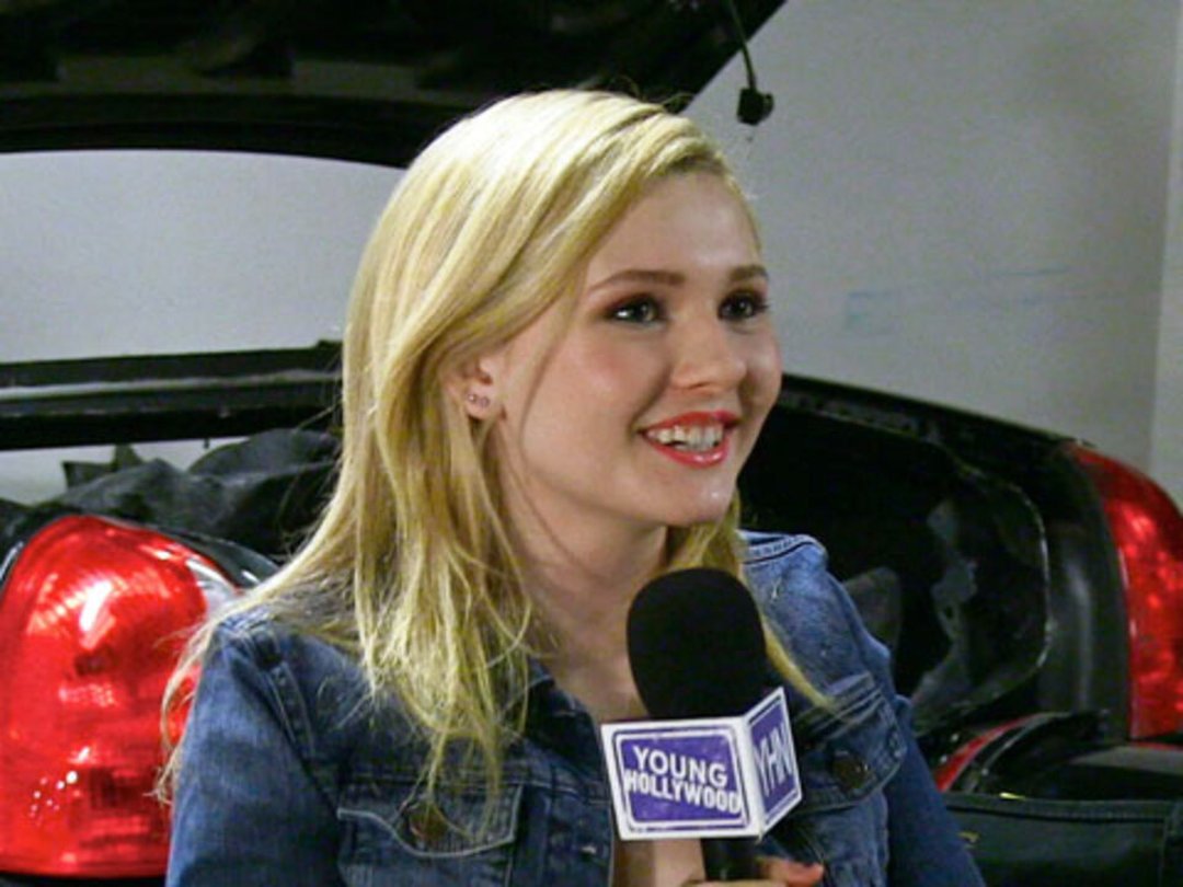 Abigail Breslin on Her "Trunk Work" in 'The Call'