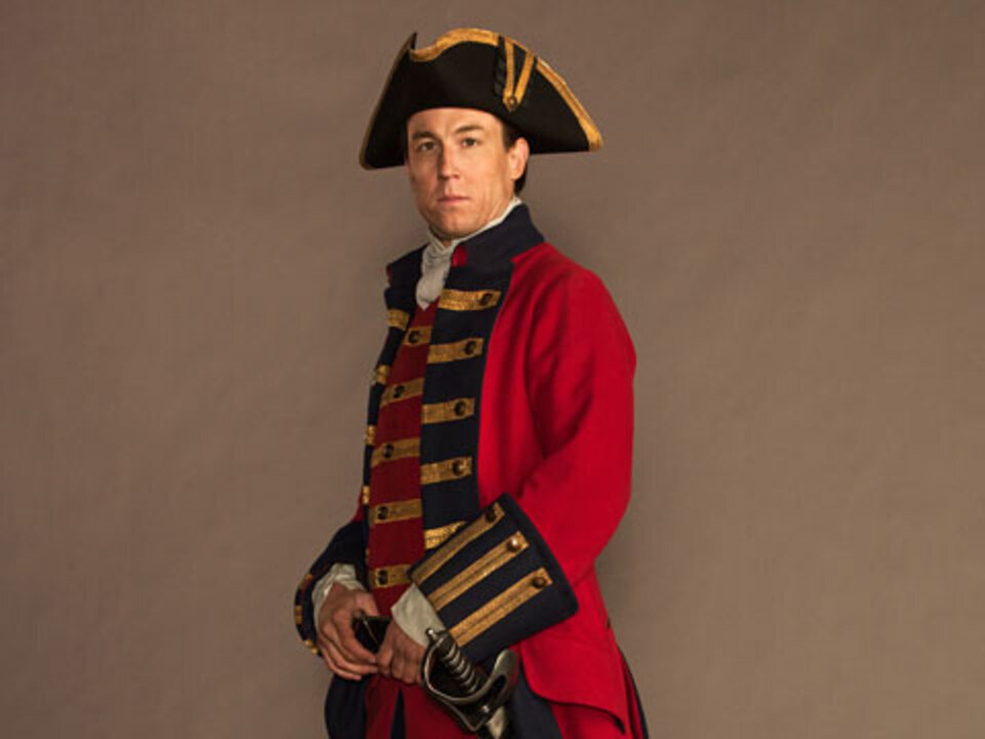 "Outlander" Star Tobias Menzies on Playing 2 Roles & Filming 1st Love Scene