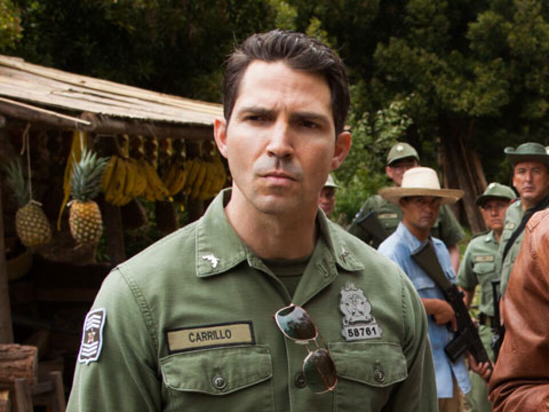 "Narcos" Star Maurice Compte on Filming in Colombia & the Last Show He Binge-Watched
