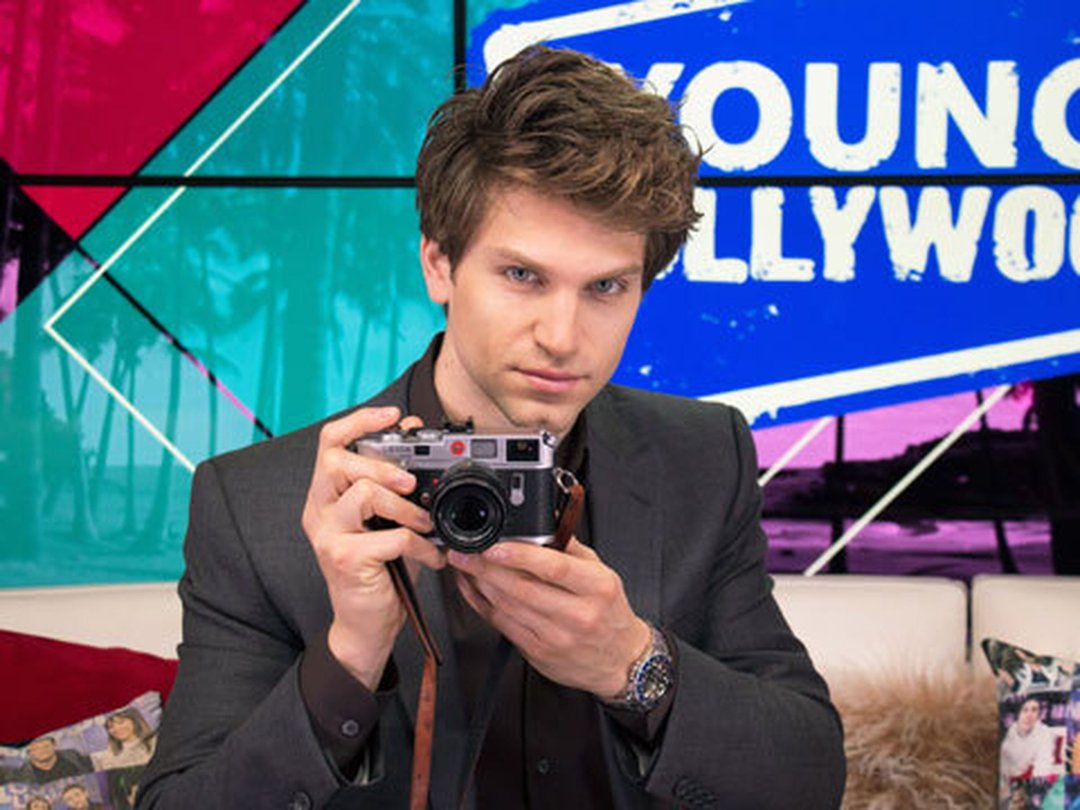 Keegan Allen on Juicy Celeb Stories with Justin Bieber, Zac Efron, & Taylor Swift