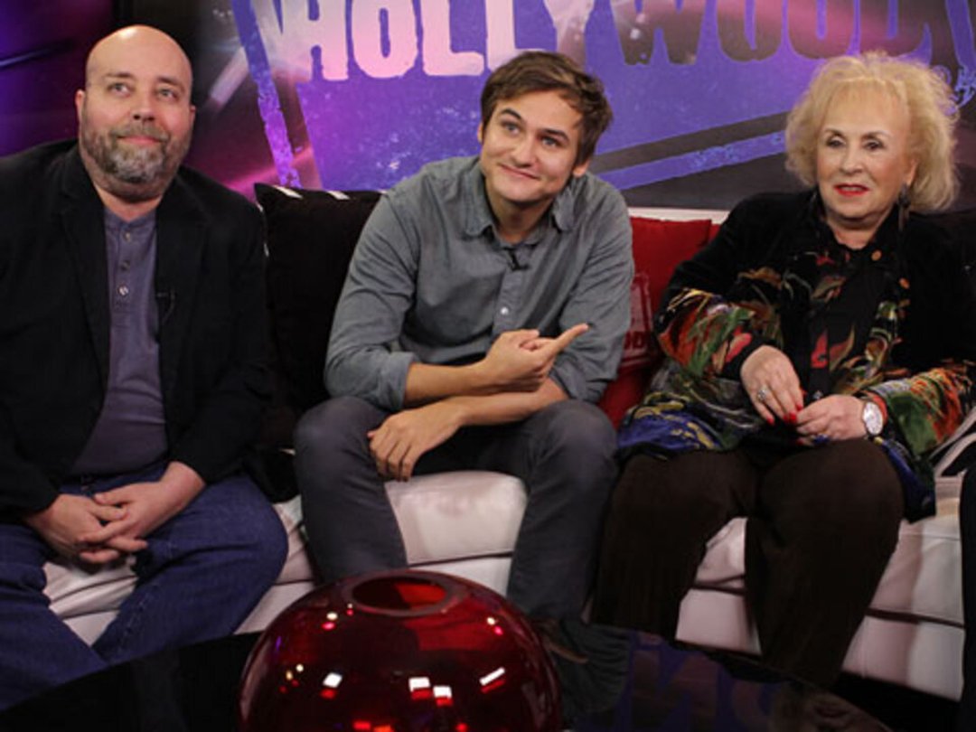 "The 4 to 9ers" Stars on Season 3's "The Day Crew"