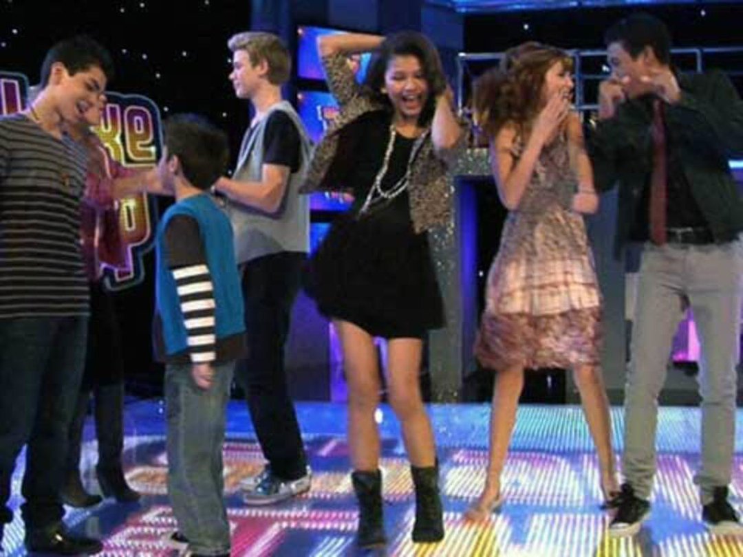On the Set of "Shake It Up"