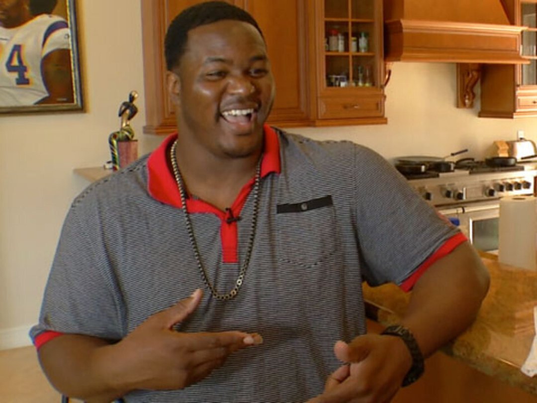 Crashing Baltimore Raven Bryant McKinnie's Florida Pad